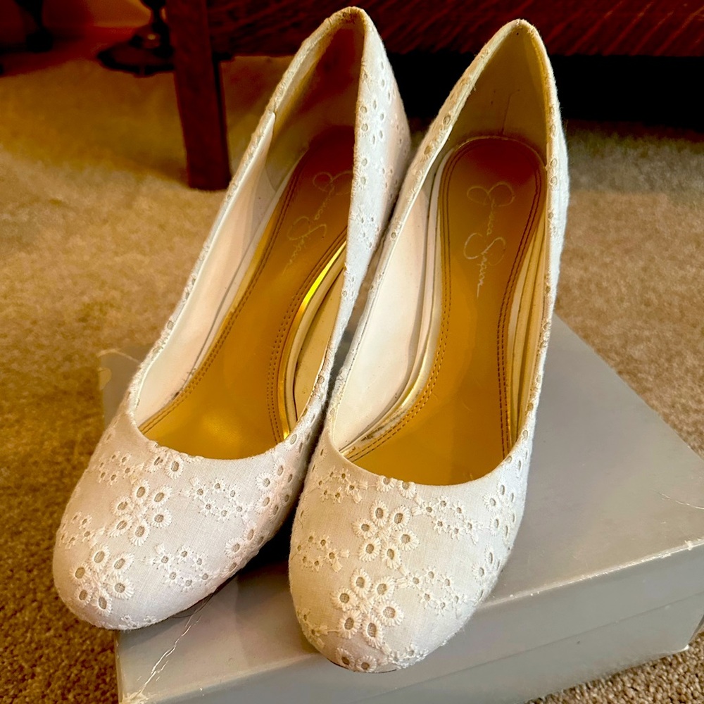 Jessica Simpson heels